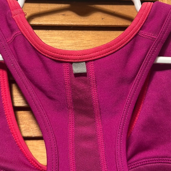 Nike Dri-Fit Raspberry & Pink Racerback Workout Top - Picture 11 of 16